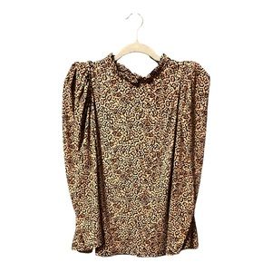 Cece leopard print ruched sleeve top